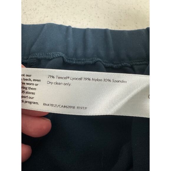 Eileen Fisher Pull On Slim Leg Pants Women's M Blue Stretch Lyocell Blend C17 - Picture 4 of 6